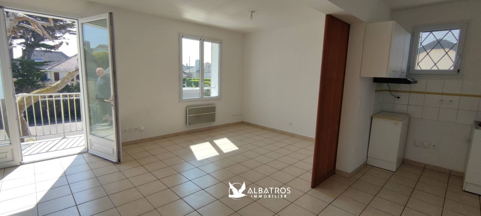 Cherche pieds à terre sur la Côte de nacre 14