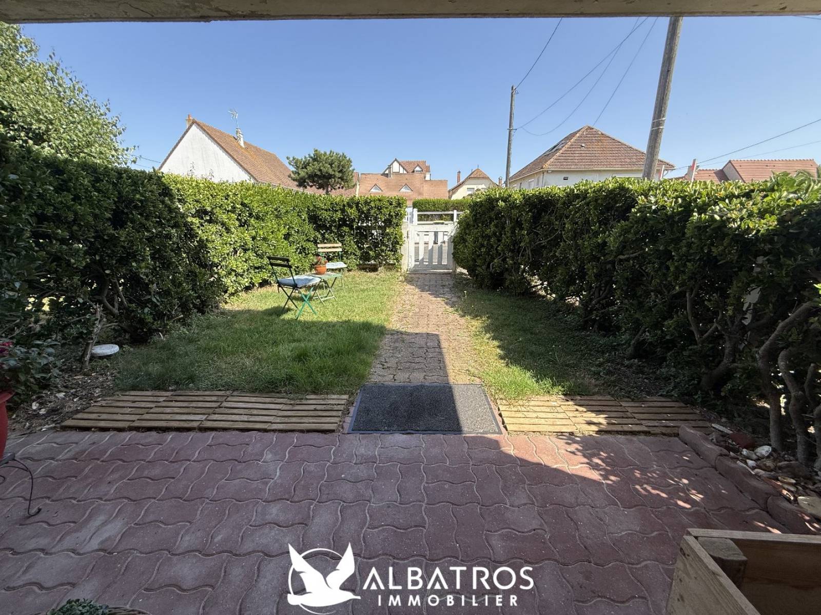 Rez-de-jardin OUISTREHAM 14 Riva-Bella 