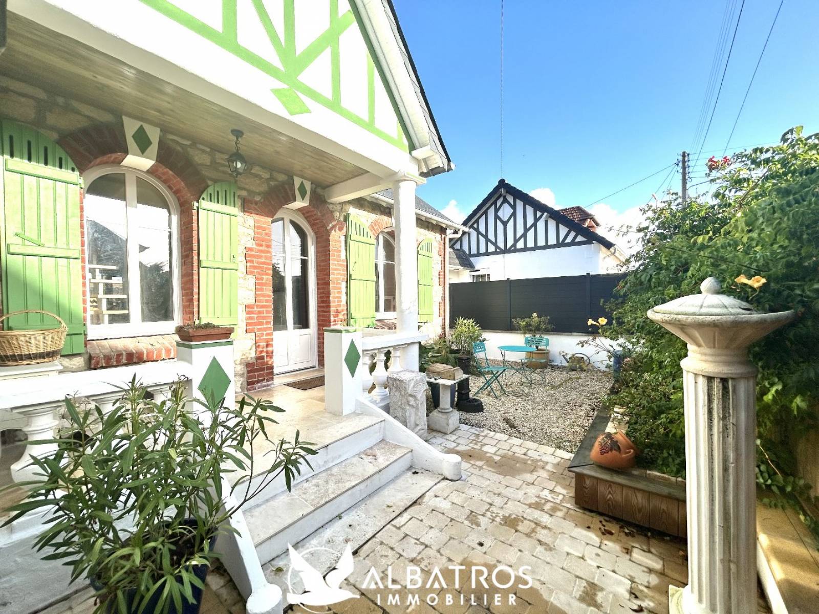 A VENDRE MAISON 1930 OUISTREHAM  14150 RIVA BELLA 