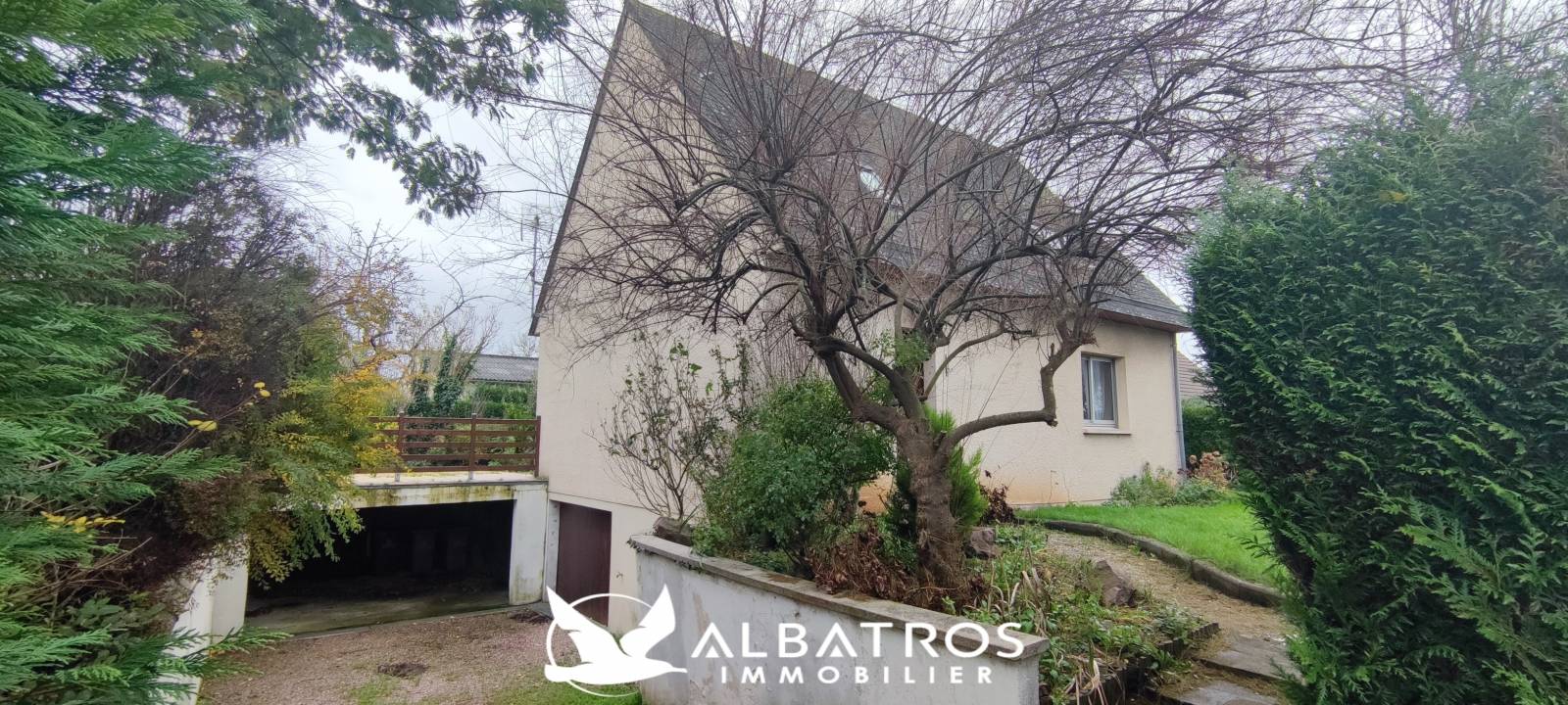 Maison avec sous-sol