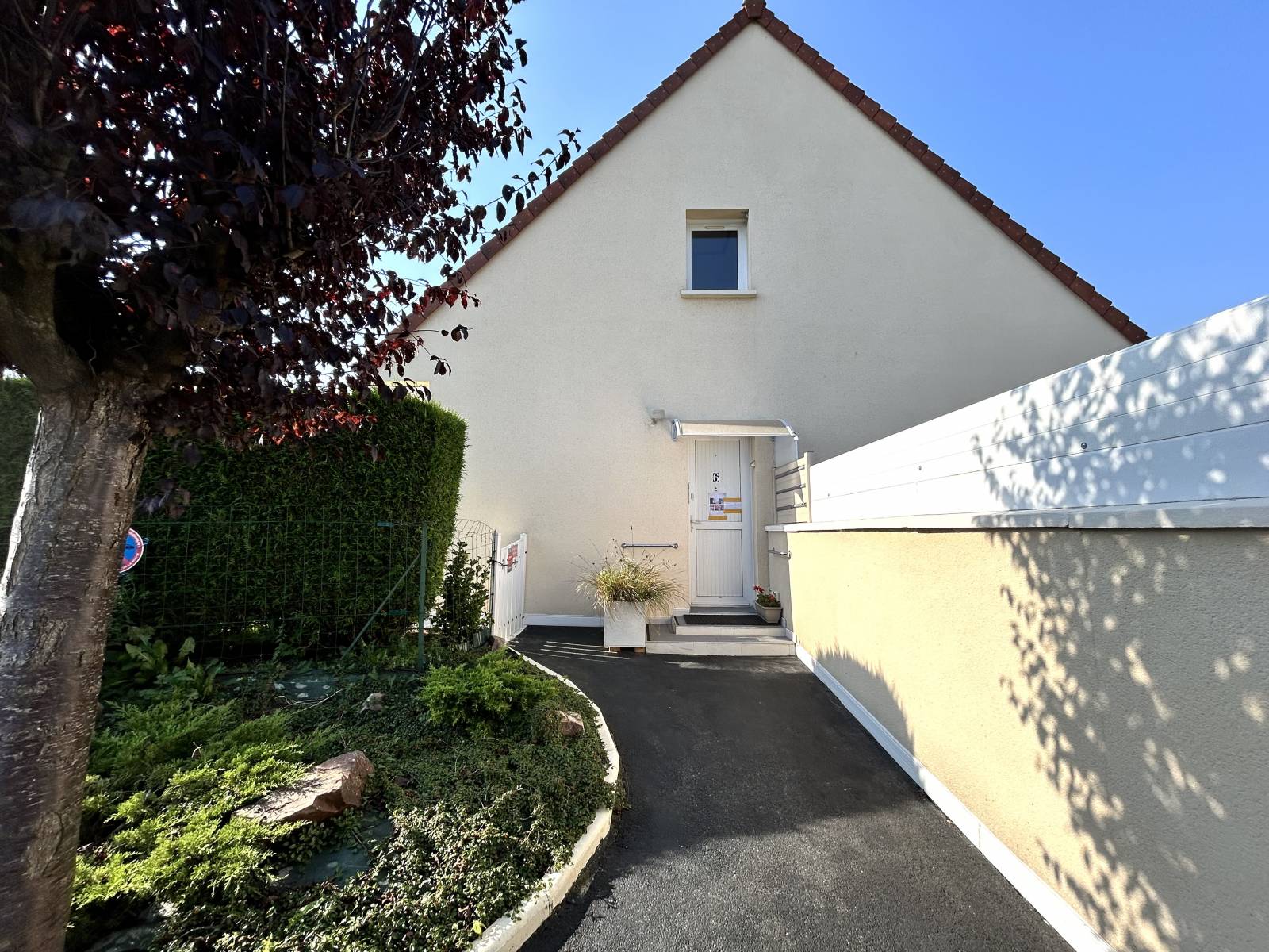 MAISON A VENDRE A COLLEVILLE MONTGOMERY