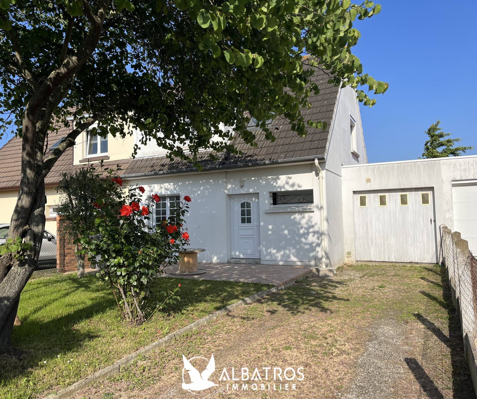 Jolie maison des années 1970, 95 m², 5 pièces principales, 3 chambres IFS 14123  