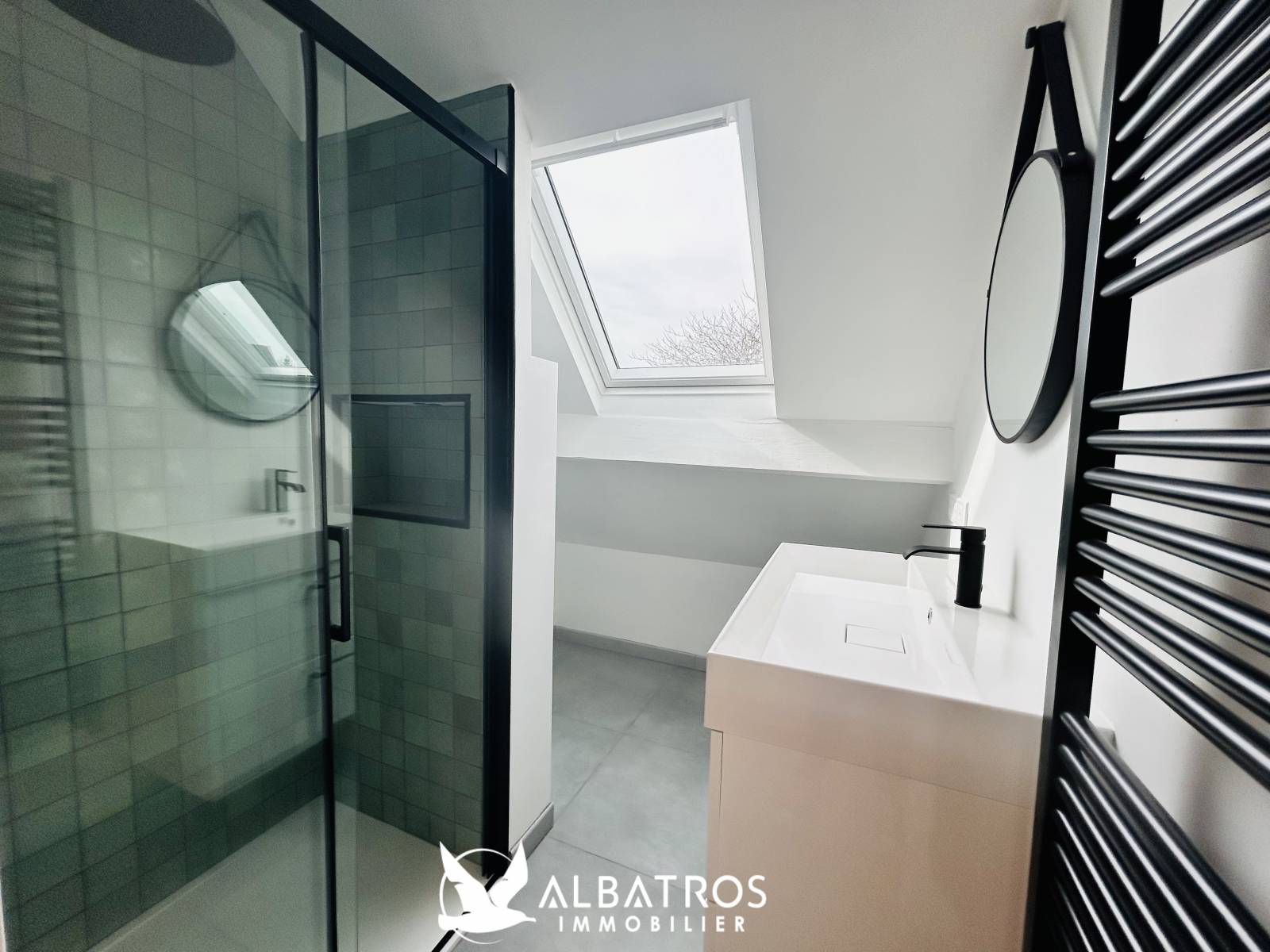 Jolie maison des années 1970, 95 m², 5 pièces principales, 3 chambres IFS 14123  