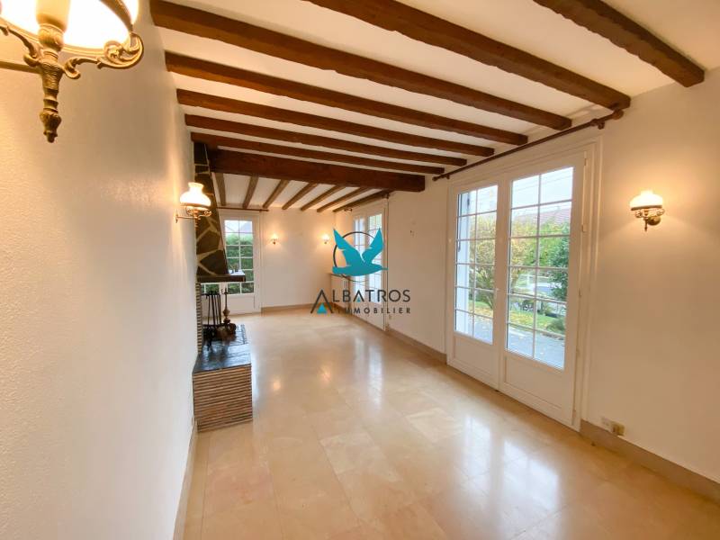 A ACQUERIR MAISON T3 A DEUX PAS DE LA MER