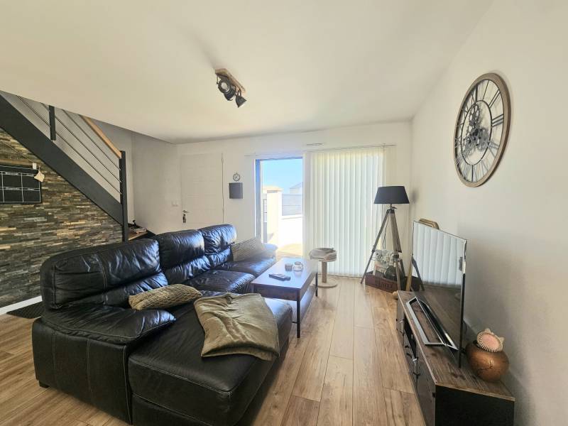 séjour salon ouvert sur cuisine