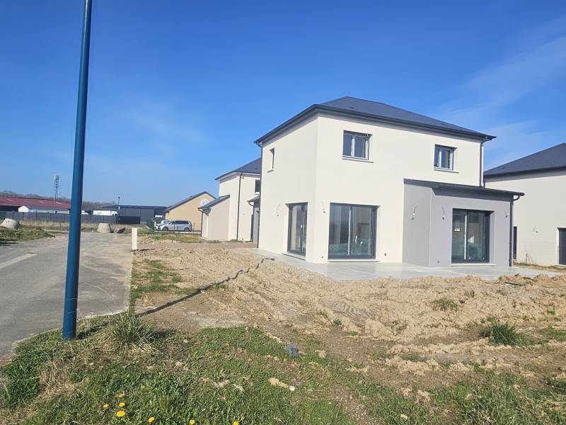 maison neuve saint aubin d arquenay