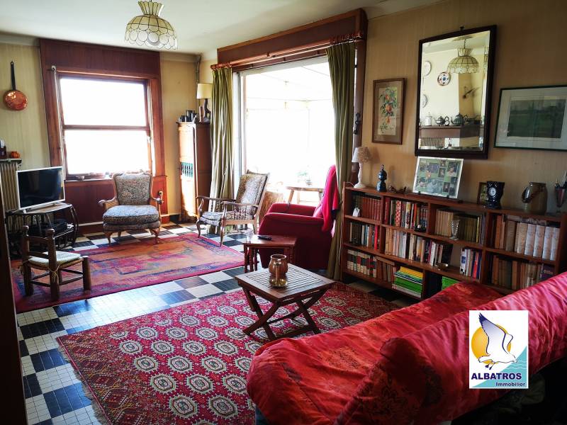 A vendre pour résidence principale ou secondaire bord de mer