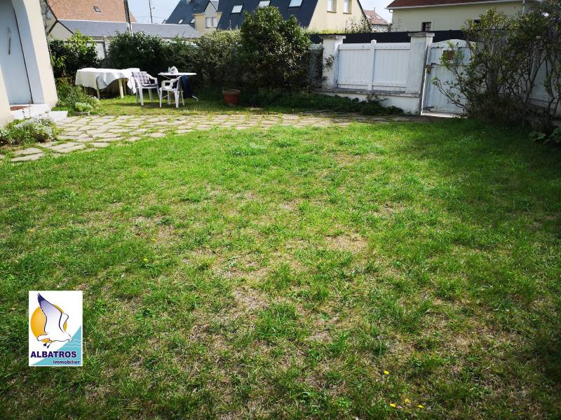 A acheter maison avec grenier et sous-sol aménageable 