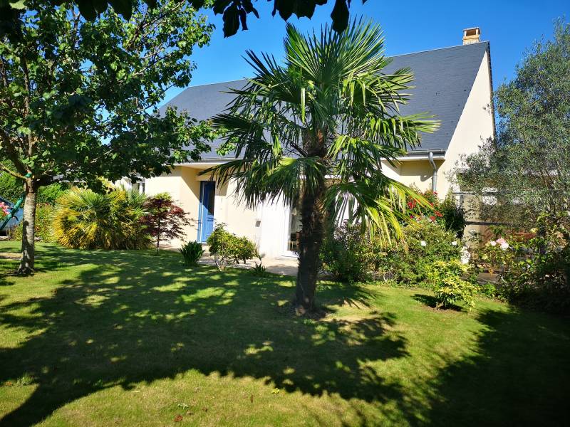 ou trouver une maison de plain pied avec terrain arborée en centre ville de Ouistreham 14