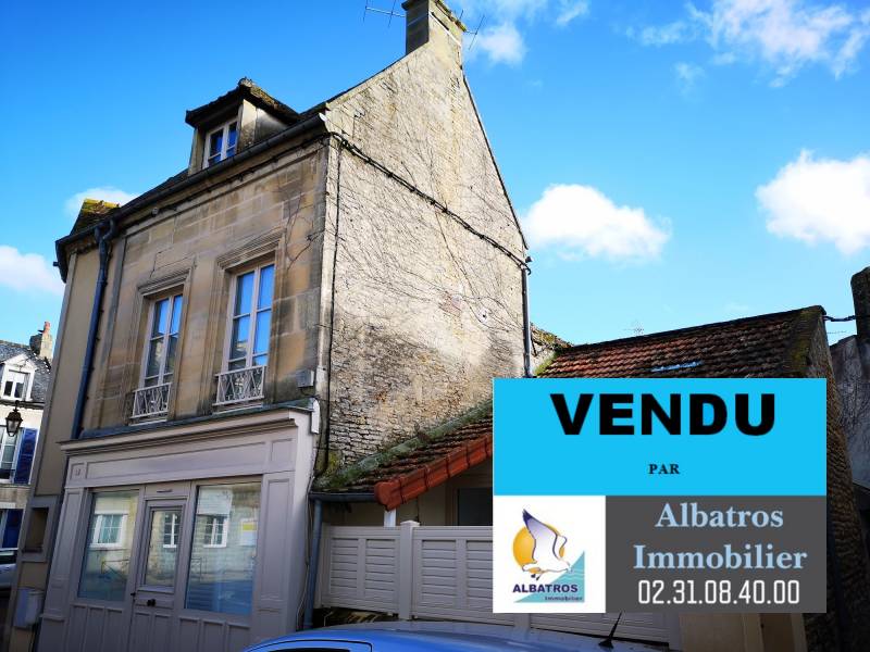 MAISON DE PECHEUR RENOVEE T3/F3 A LA VENTE CHARME DE L'ANCIEN OUISTREHAM CALVADOS AUX PIEDS DES COMMERCES 