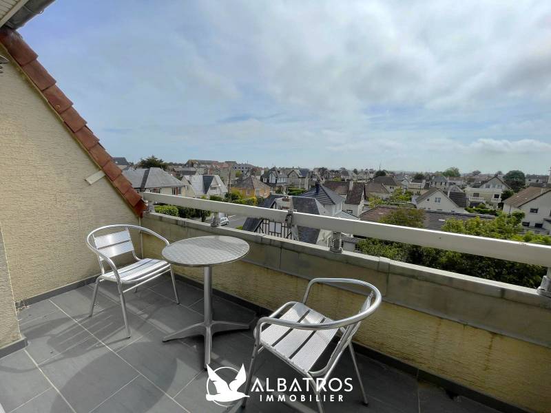 Appartement avec balcon 14150