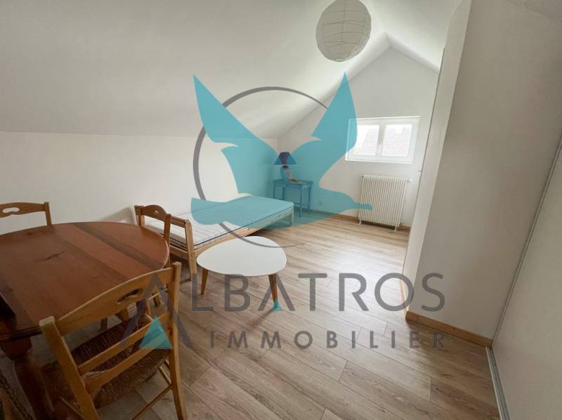 Proche commerces, maison à vendre Ouistreham