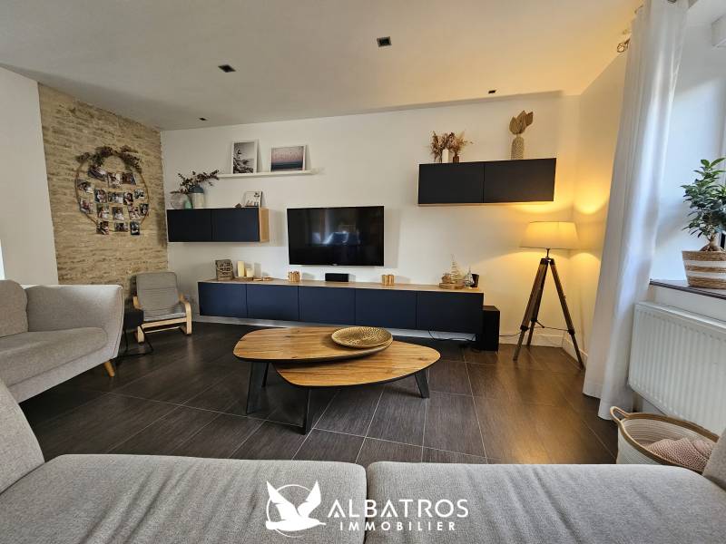 Maison de charme en pierre, moderne et épuré, 180 m², 6 pièces principales, 3 chambres